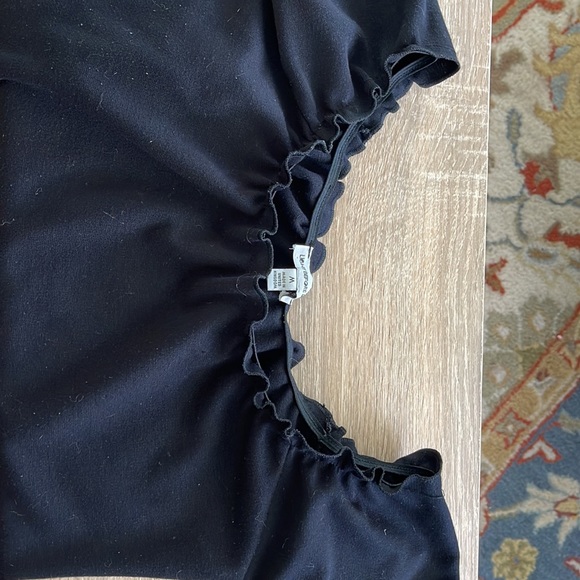 OFF SHOULDER LONG SLEEVE BLACK TOP - Picture 2 of 2